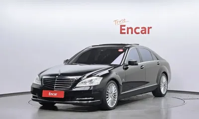 Mercedes-Benz S-Class · 2013 год