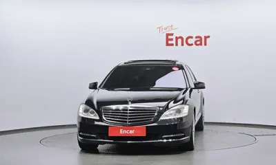 Mercedes-Benz S-Class 2013, 156287 км, за 9243.47 USD
