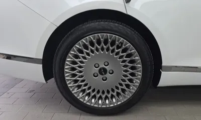 Genesis G80 2025, 34091 км, за 28990.24 USD