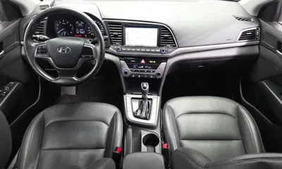 Hyundai Avante 2017, 89952 км, за 5778.5 USD - фото 7