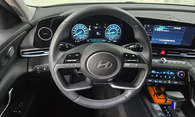 Hyundai Avante 2024, 27560 км, за 17226.8 USD - фото 13
