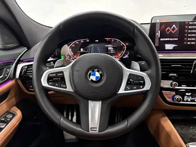 BMW 6 Series GT 2024, 30900 км, за 44238.23 USD - фото 18