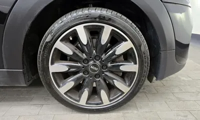 MINI Cooper 2020, 17107 км, за 15520.32 USD