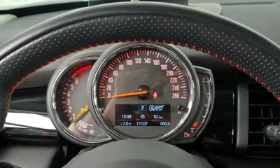 MINI Cooper 2020, 17107 км, за 15520.32 USD - фото 8