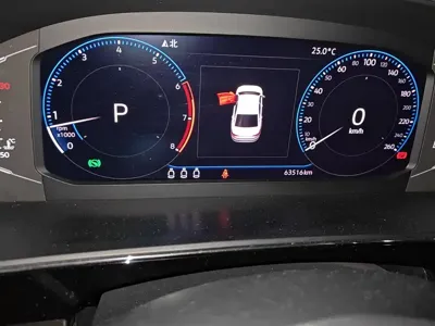 Volkswagen Passat 2019, 63500 км, за 12178.3 USD - фото 14