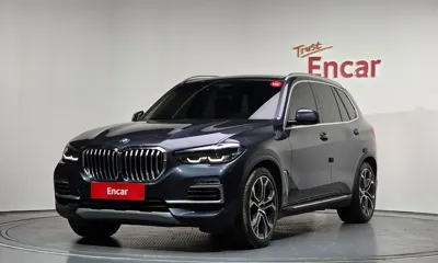 BMW X5 · 2021 год