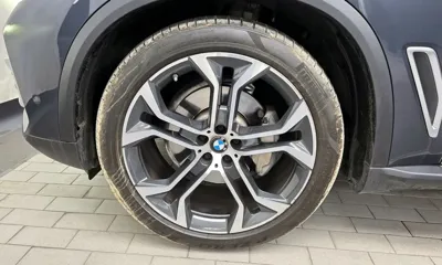 BMW X5 2021, 24303 км, за 43627.74 USD