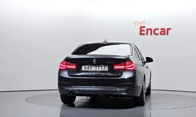 BMW 3-Series 2018, 78065 км, за 11525.68 USD
