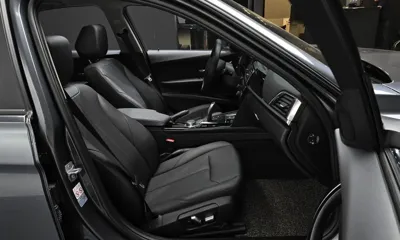BMW 3-Series 2018, 78065 км, за 11525.68 USD - фото 26