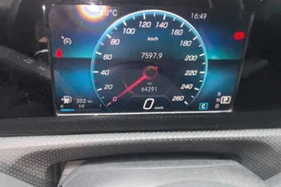 Mercedes-Benz A-Class 2019, 64200 км, за 10785 USD - фото 16