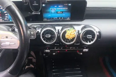 Mercedes-Benz A-Class 2019, 64200 км, за 10785 USD - фото 17