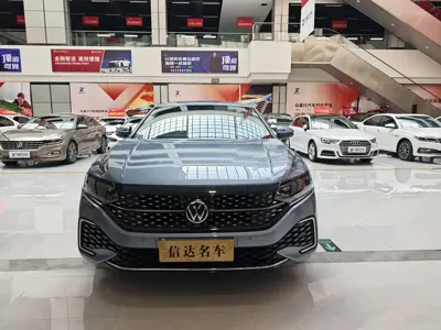 Volkswagen Passat 2021, 95000 км, за 12036.26 USD
