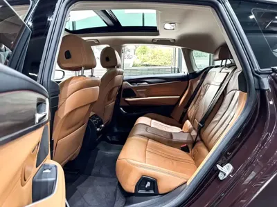 BMW 6 Series GT 2018, 98000 км, за 22115.52 USD - фото 7