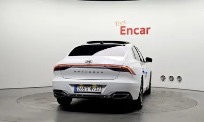 Hyundai Grandeur 2021, 113114 км, за 15097.81 USD