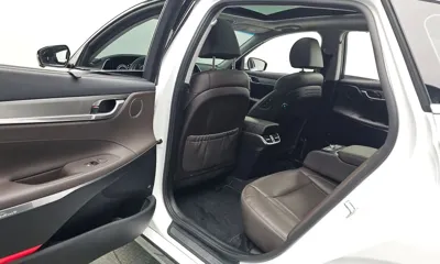 Hyundai Grandeur 2021, 113114 км, за 14976.88 USD - фото 11