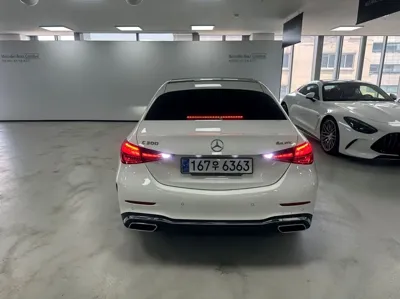 Mercedes-Benz C-Class 2023, 40332 км, за 29210.98 USD