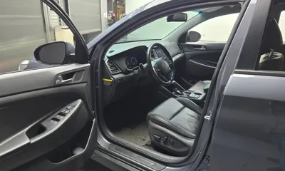 Hyundai Tucson 2016, 96143 км, за 7598.28 USD - фото 10