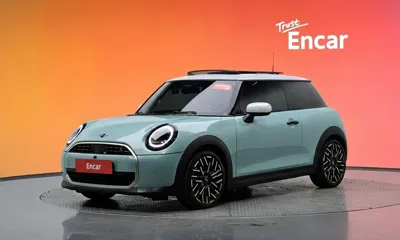 MINI Cooper · 2025 год