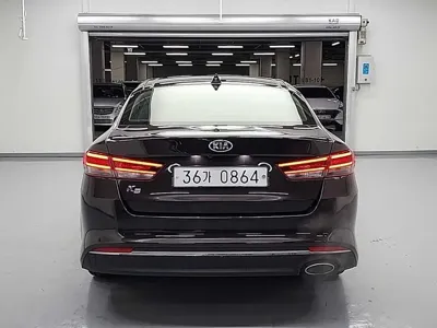 Kia K5 2016, 119484 км, за 7166.13 USD