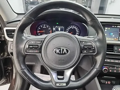 Kia K5 2016, 119484 км, за 7166.13 USD - фото 9