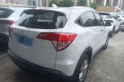 Honda Vezel 2017, 120100 км, за 7799 USD - фото 6
