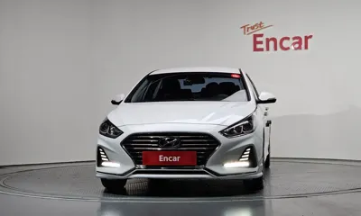 Hyundai Sonata 2018, 80059 км, за 6892.48 USD