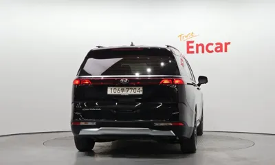Kia Canival 2021, 65864 км, за 17509.08 USD