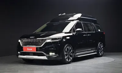 Kia Canival · 2023 год