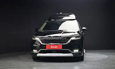 Kia Canival 2023, 81883 км, за 23077.41 USD