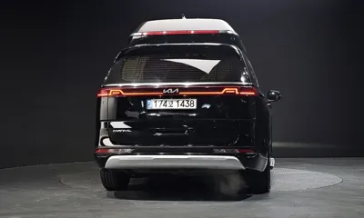 Kia Canival 2023, 81883 км, за 23077.41 USD