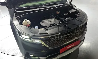 Kia Canival 2023, 81883 км, за 23077.41 USD - фото 6