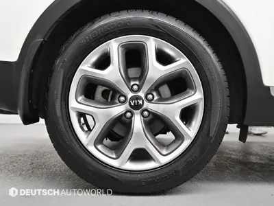 Kia Sorento 2015, 119690 км, за 7491.86 USD