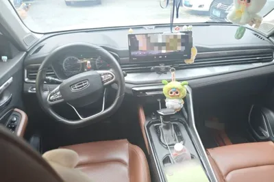 Geely Auto Vision X6 2021, 49300 км, за 12925 USD - фото 18