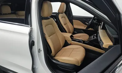 Lincoln Corsair 2021, 55070 км, за 18054.76 USD - фото 26