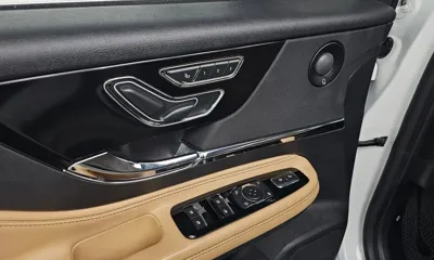 Lincoln Corsair 2021, 55070 км, за 18054.76 USD - фото 30