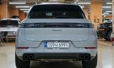 Porsche Cayenne 2024, 20000 км, за 99438.38 USD