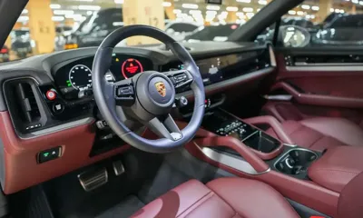 Porsche Cayenne 2024, 20000 км, за 99438.38 USD - фото 8