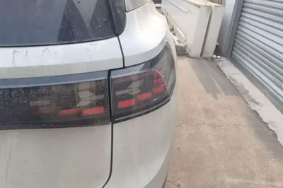 Volkswagen ID.6 Crozz 2021, 114500 км, за 18178 USD - фото 9