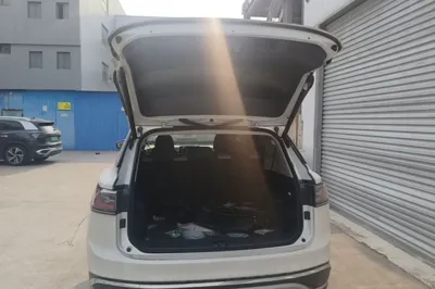 Volkswagen ID.6 Crozz 2021, 114500 км, за 18178 USD - фото 22
