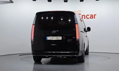 Hyundai Staria 2022, 70394 км, за 18830.52 USD