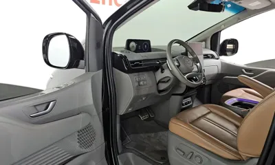 Hyundai Staria 2022, 70394 км, за 18830.52 USD - фото 11