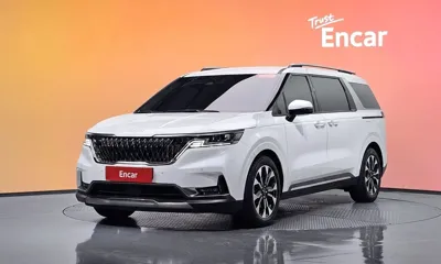 Kia Canival · 2023 год