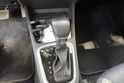 Kia kx1 Stonic 2019, 72600 км, за 5475 USD