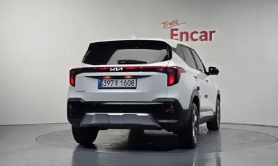 Kia Seltos 2024, 35185 км, за 15557.31 USD