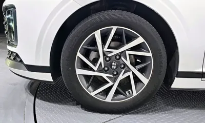 Hyundai Grandeur 2023, 41272 км, за 21647.27 USD