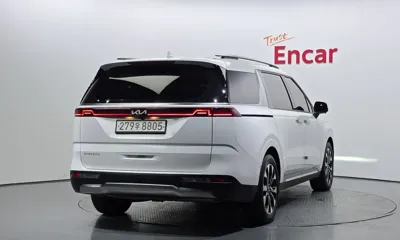 Kia Canival 2023, 26576 км, за 20691.01 USD