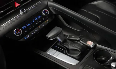 Hyundai Avante 2021, 68065 км, за 9927.14 USD - фото 9