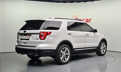 Ford Explorer 2019, 95963 км, за 10336.08 USD