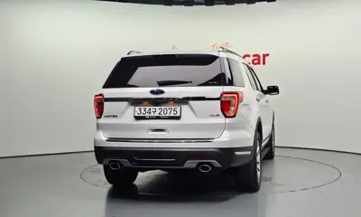 Ford Explorer 2019, 95963 км, за 10336.08 USD