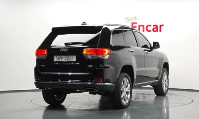 Jeep Cherokee 2019, 52697 км, за 15688.59 USD